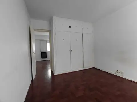 Departamento en Alquiler en Monserrat, $ 590.000