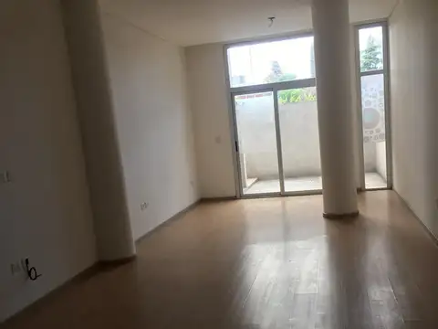 Departamento en Alquiler en Pilar, $ 450.000