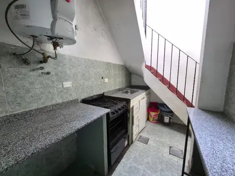 Depto Tipo Casa en Venta 48 años