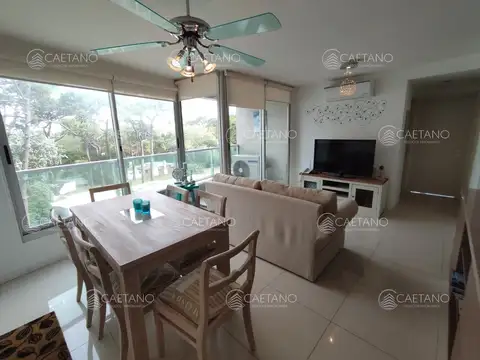 Venta Departamento - 2 Dormitorios 2 Baños - Playa Brava