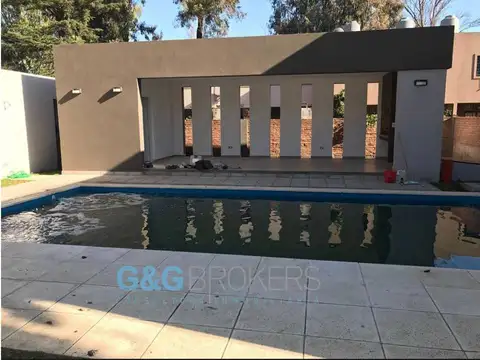 Depto Tipo Casa en Venta de 2 dormitorios