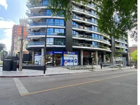 Montevideo (UY) local comercial con renta en zona playa Buceo