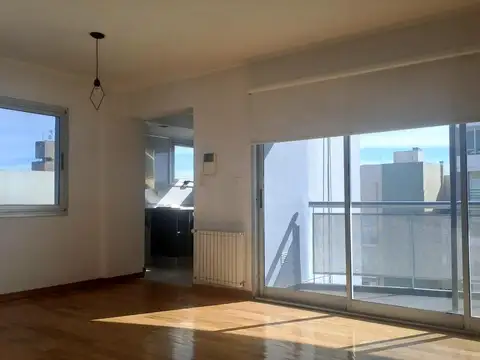 DEPTO. DOS AMBIENTES C/ COCHERA Y BAULERA EDIFICIO NOVO IV