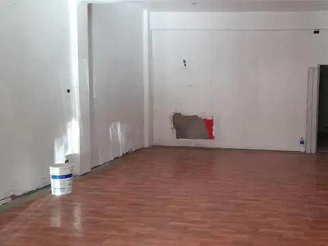 Local en Venta en Munro-Este, USD 800.000