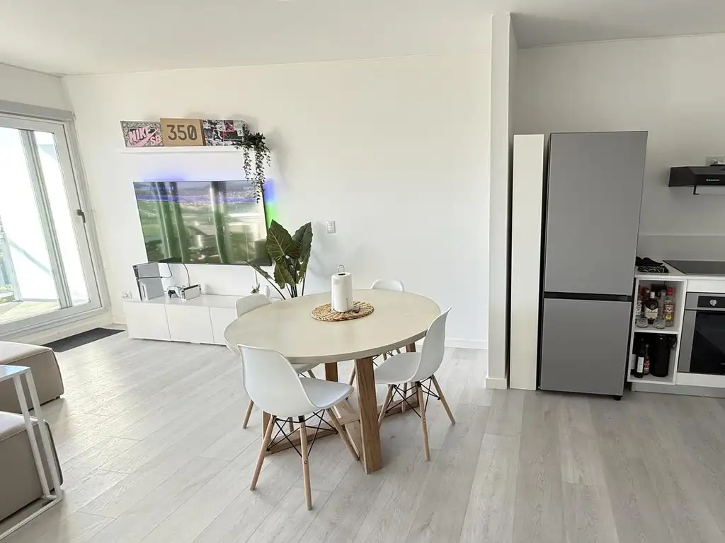 Departamento en Venta con cochera