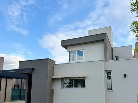 Venta casa a estrenar, ciro de vieytes, maipu, mza