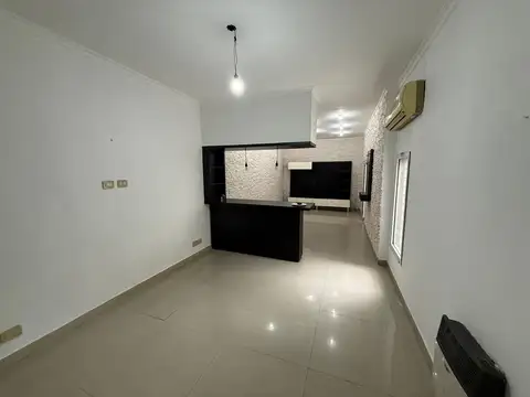 Depto Tipo Casa en Alquiler 10 años