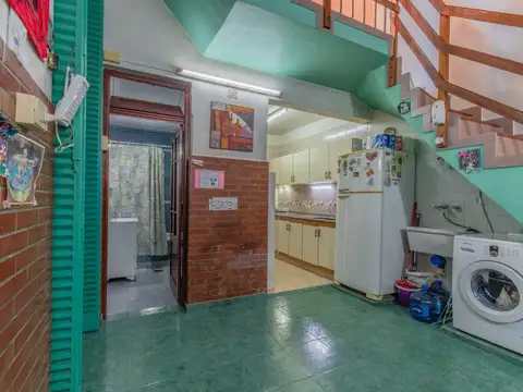Depto Tipo Casa en Venta 60 años