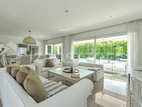 Casa en Venta de 5 dormitorios