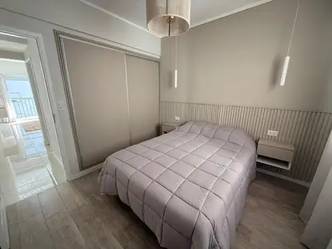 2 AMBIENTES A LA CALLE CON BALCON RECICLADO A NUEVO