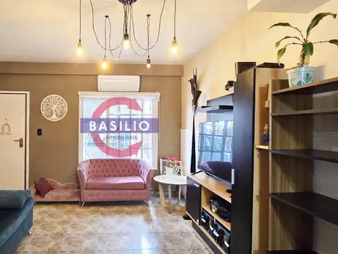 VENTA MUY BUEN DÚPLEX 4 AMBIENTES CON PATIO EN FLORIDA OESTE