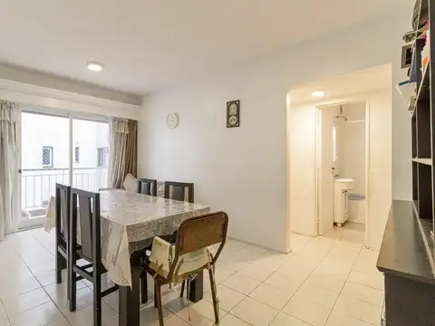 Venta Departamento 3 ambientes c balcón Balvanera