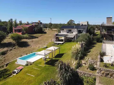 VENTA CASA 3 DORM EN SANTA ROSA DE CALAMUCHITA