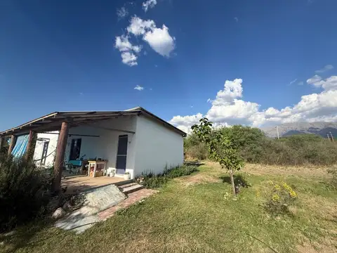 VENDO CASA 2 DORM VISTA SIERRAS V DE LAS ROSAS CBA