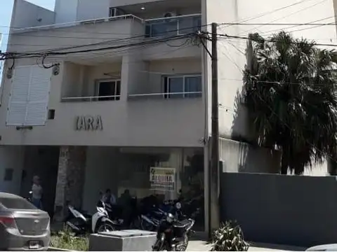 Corrientes 744 , Piso 4