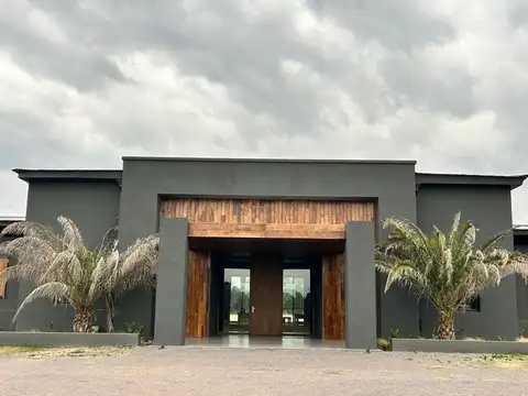 Caballeriza de categoría en venta -Haras Argentino Farm Club