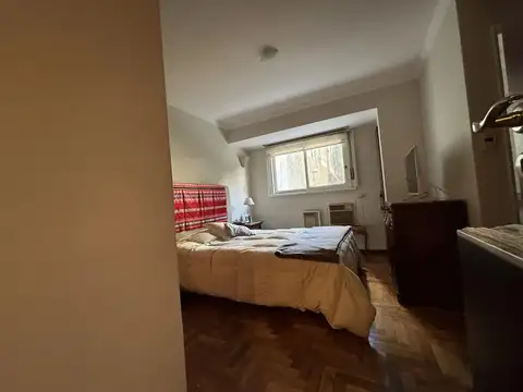 Guayaquil al 800 Caballito, 3 Ambientes con Patio, Jardín , Parrilla,  Luminoso