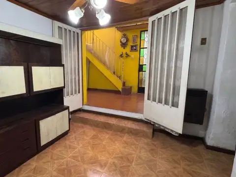 Depto Tipo Casa en Venta 46 años