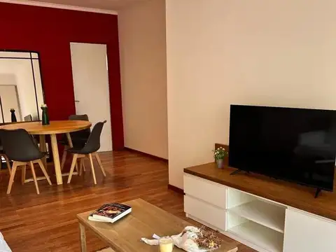 Av. Gral. Indalecio Chenaut 1700, Piso 5