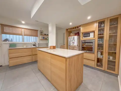 Casa en Venta en Barrio Bosque Peralta Ramos, USD 245.000