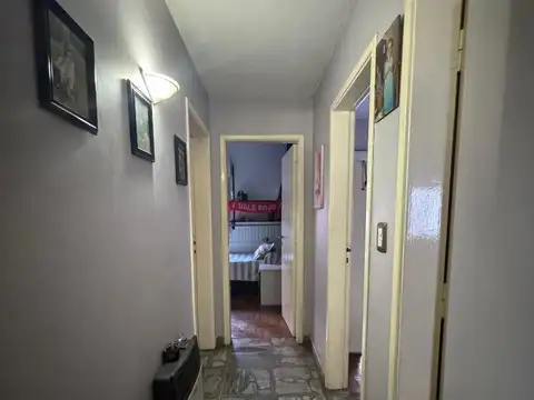 VENTA CASA 4 AMB COCHERA PILETA + DEPTO