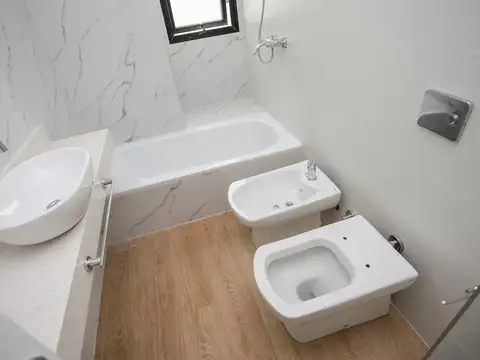 J. Bonifacio 200, Piso 9