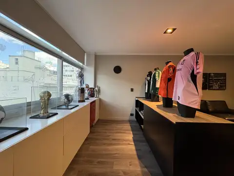 Oficina en Venta al Oeste