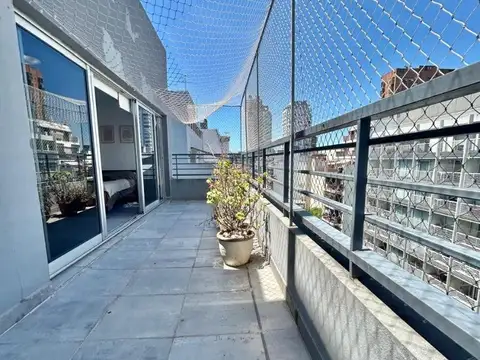 Hermoso 2 amb al frente Balcón 8.6 x 1.8. Amoblado