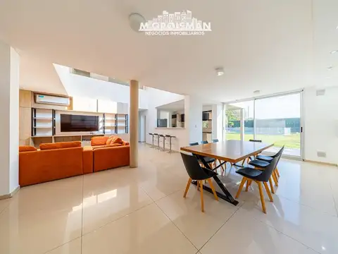 Casa en Alquiler de 3 dormitorios