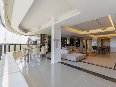 Marinas Golf , Piso 16