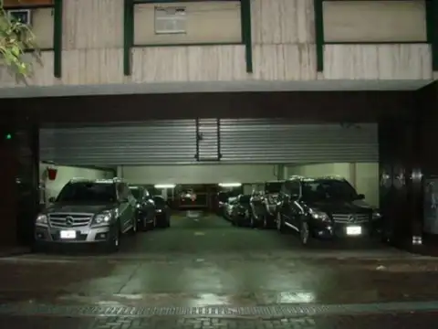 Cochera en alquiler - 12Mts2 - Microcentro