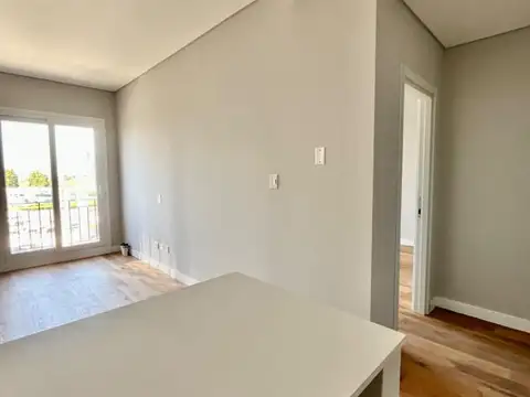 2 AMB A ESTRENAR. BALCON Y COCHERA CUB.