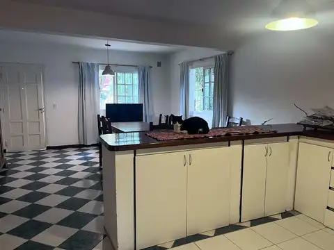 Casa en venta Ostende 3 ambientes