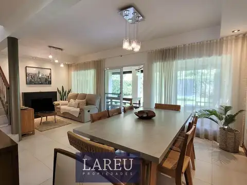 Casa en venta en Habitat Pilar.