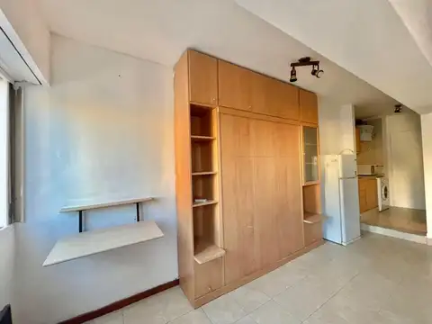 Oportunidad Monoambiente al frente muy Luminoso! A PASOS DE RECOLETA