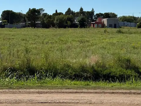 TERRENO 10mts X 63mts