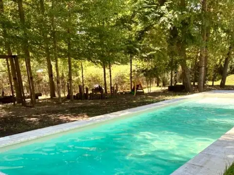 Venta · Lote 1668m2 con pileta · perímetro · agua · Los Pinos