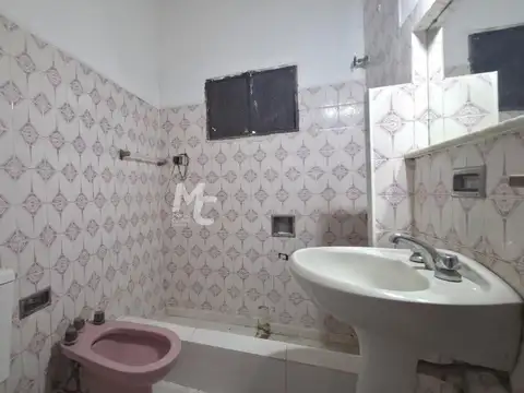 Dos casas sobre lote en venta en Ing. Maschwitz