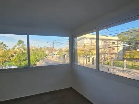 VENTA OFICINA GODOY CRUZ FRENTE A MUNICIPALIDAD