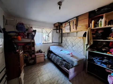 Casa 4 ambientes con 1 baño