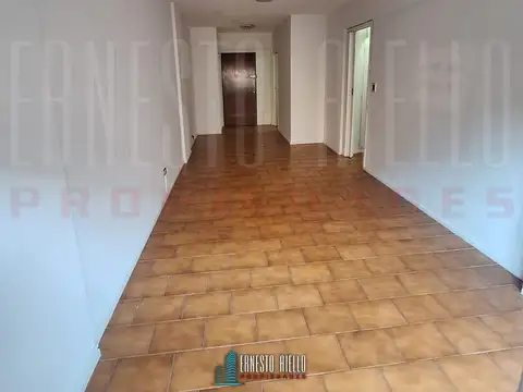 Departamento en Alquiler en Centro, $ 700.000