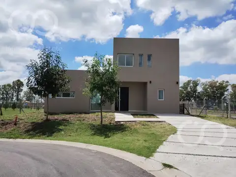 Santa Lucía al 100