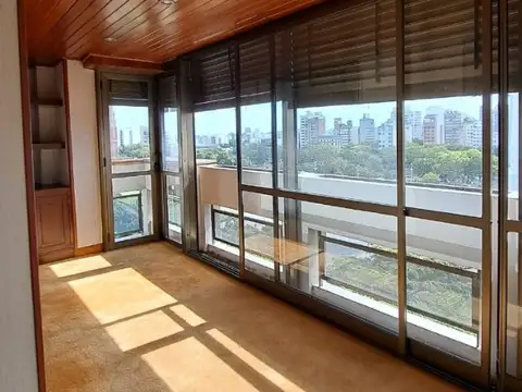 Ejemplar piso de 3 dormitorios en exclusiva zona de 53 e/11 y 12 - La Plata