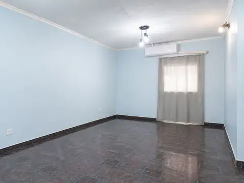 VENTA DEPTO 4 AMB EN PLANTA BAJA