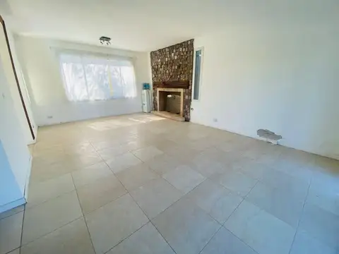 Casa en Venta en Haras Santa Maria, USD 160.000