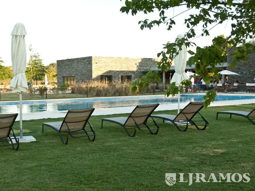 AREA 13 L310 - SAN SEBASTIAN - OPORTUNIDAD - MB