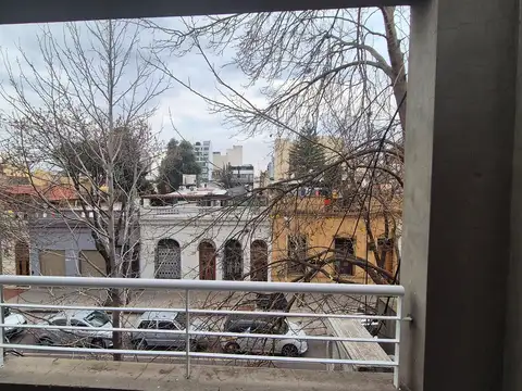 Depto Tipo Casa en Alquiler de 2 dormitorios