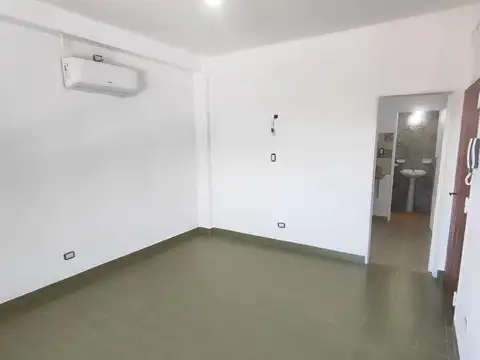 Oficina en Alquiler al Oeste