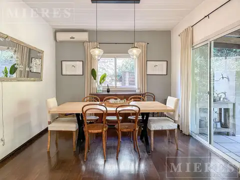 Casa 5 ambientes con 2 baños