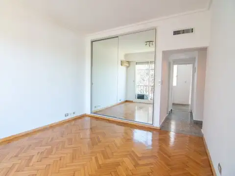 Departamento en Venta 64 años